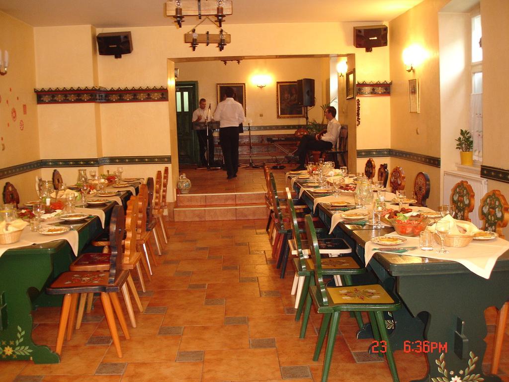 Pensiunea Sub Cetate Cisnădie Esterno foto